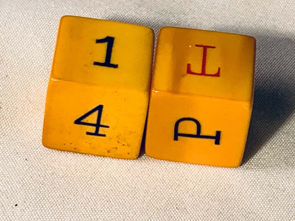 Bakelite vintage Put and Take dice Cubes